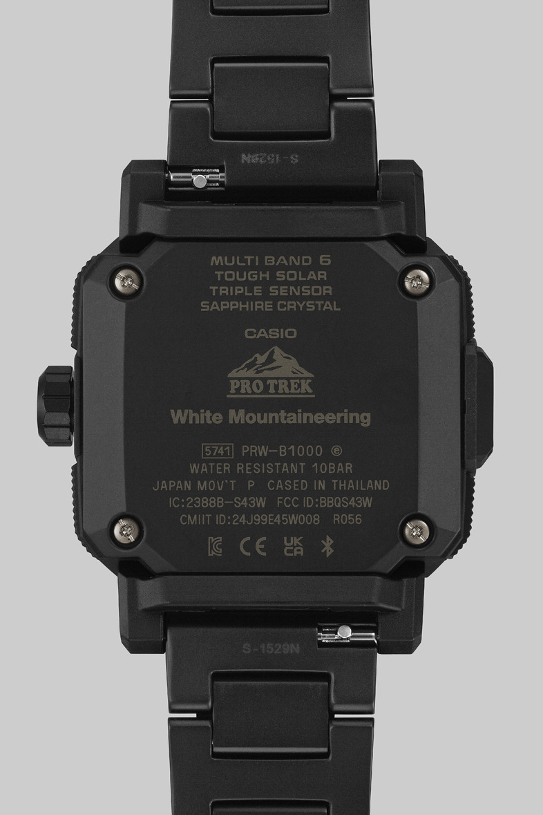 PRO TREK PRW-B1000WM-1JR 4549526420436