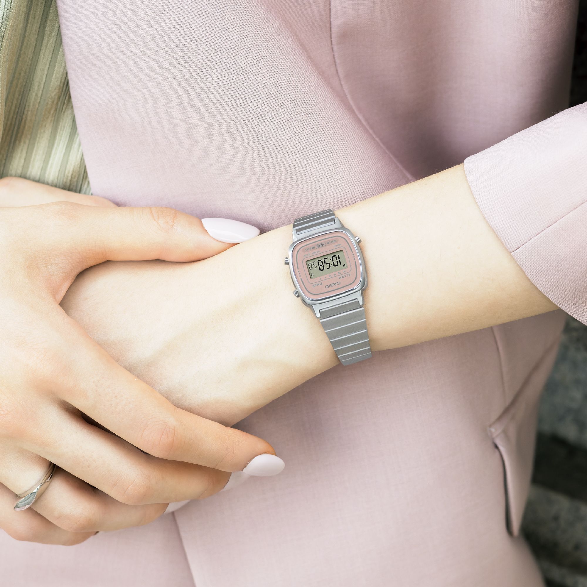 CASIO CLASSIC LA670WEA-4A2JF